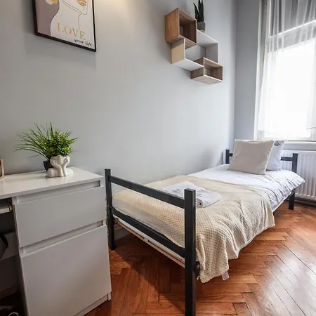 Room8 By Prime Apartment *