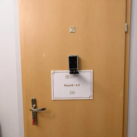 アパート Room8 By Prime